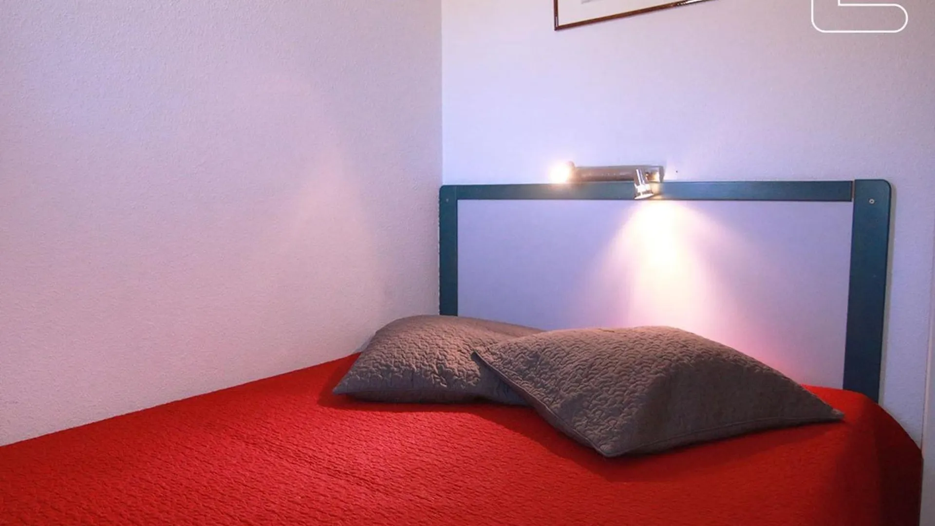 Appartement Cosy 2 Pieces, 6 Pers, Alpe D'Huez - Proche Pistes Et Commerces - Fr-1-405-52 0*,  France